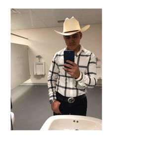 Meet your Posher, Ivan